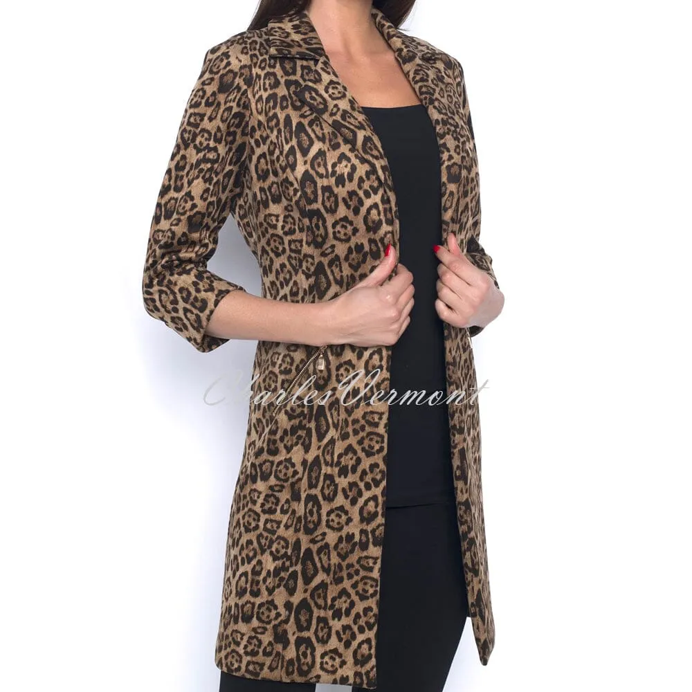 Frank Lyman Jacket/Coat – Style 204614