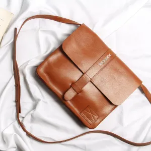 Fundamental Messenger Bag I -Tan