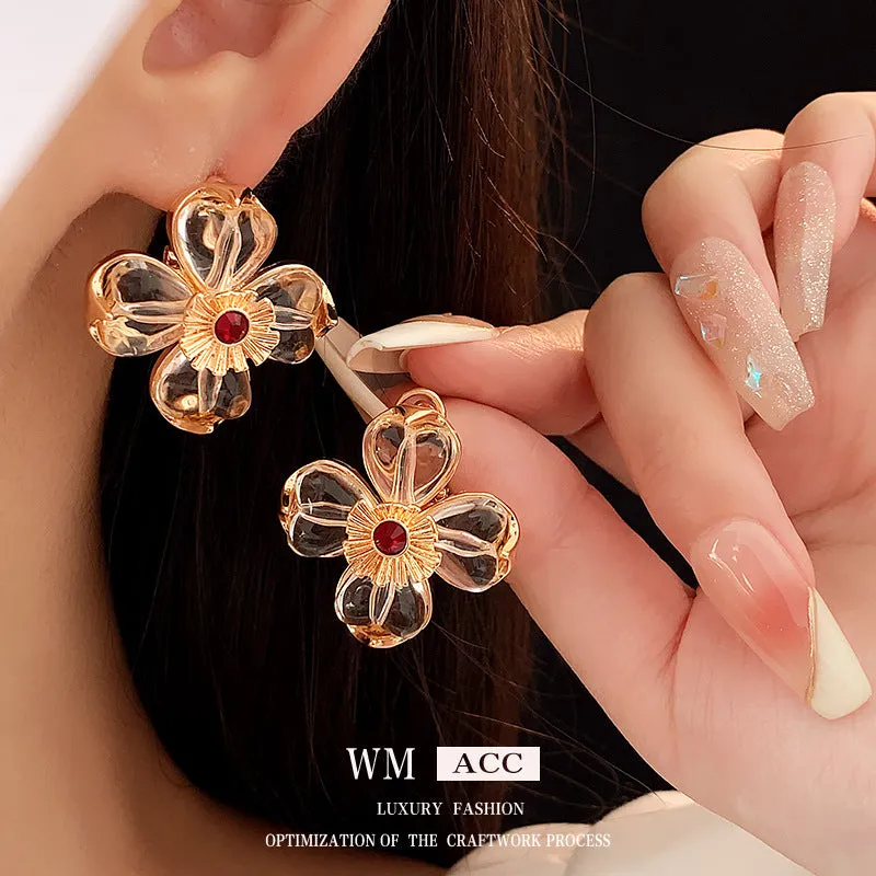 Luxurious Flower Geometric Alloy Electroplating Earrings