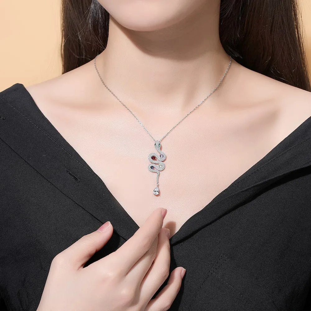 Luxurious Snake Necklace Jewelry