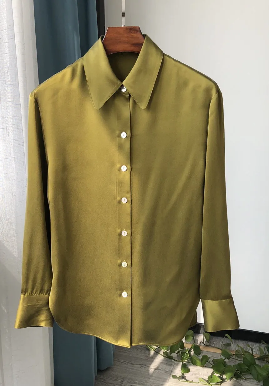 Nonothing|Luxurious silk shirt in olive green