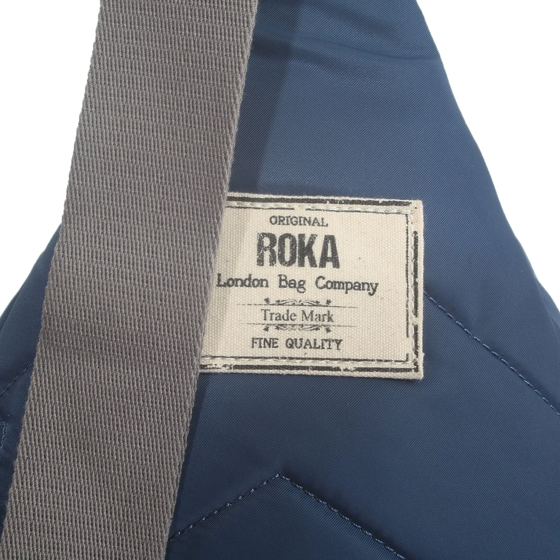 ROKA Willesden B Large Recycled Nylon Bag - Pacific