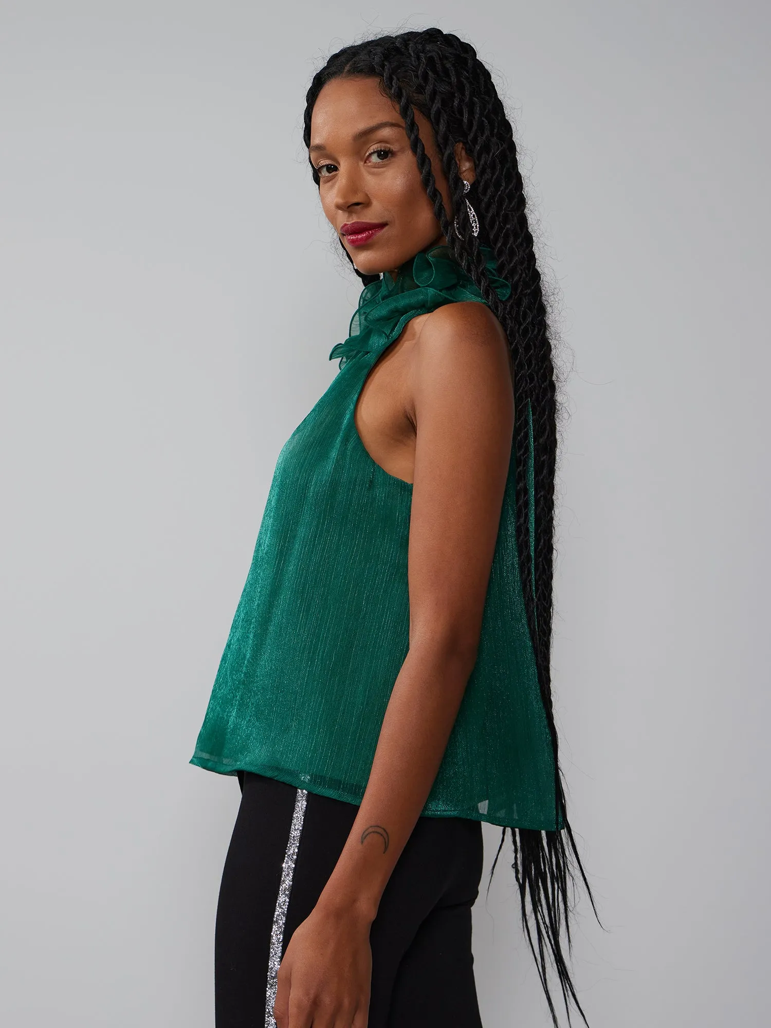 Sleeveless Ruffle Neck Tank Top