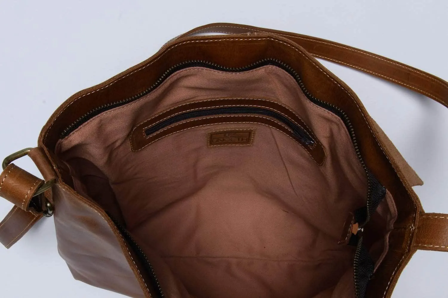 Telak Leather Messenger Bag - Almond Brown