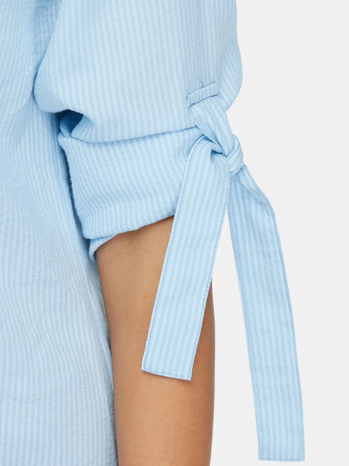 Wholesale Crew Neck Half Sleeve Plain Self-Tie Mini Dresses
